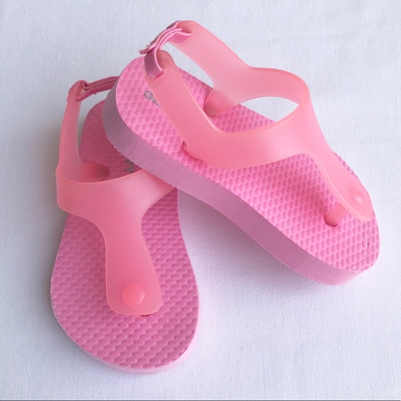 Old Navy  Baby Girl Pink Flip Flops 💗 Size 5 - Picture 2 of 4